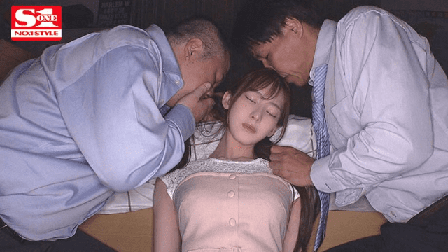 SSIS-825_Em người yêu đáng thương bị đồng nghiệp chuốc thuốc ngủ - iywipjdu.sbs