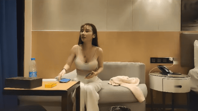 Em gái gọi xinh đẹp, dáng chuẩn - iywipjdu.sbs