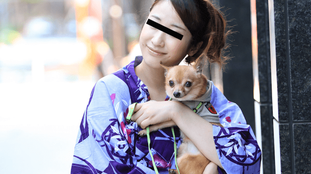 082423_01 - Người đẹp mặc yukata dắt chó đi dạo - iywipjdu.sbs